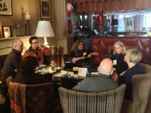 Back to group discussions with guests and organizations